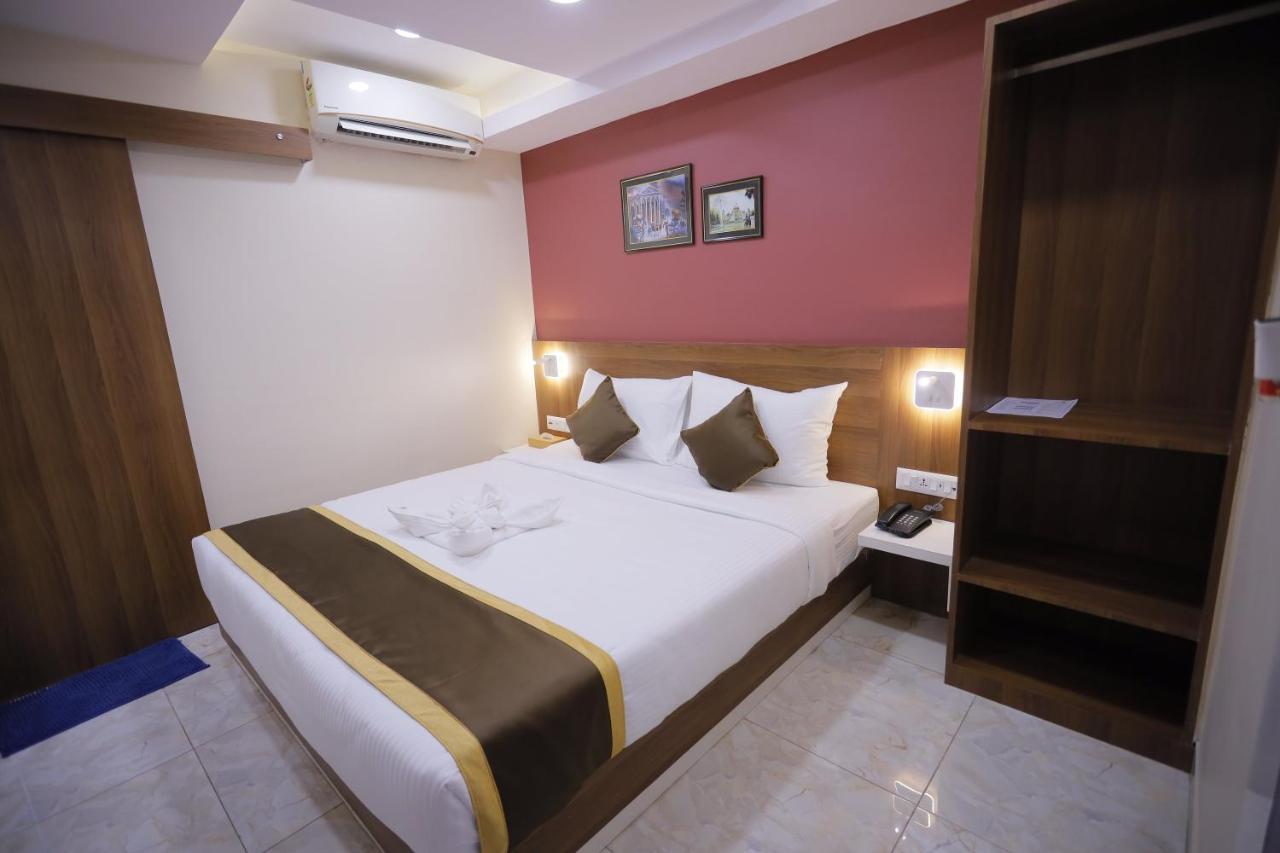 The Avenue Hotel Ballygunge Kalküta Dış mekan fotoğraf