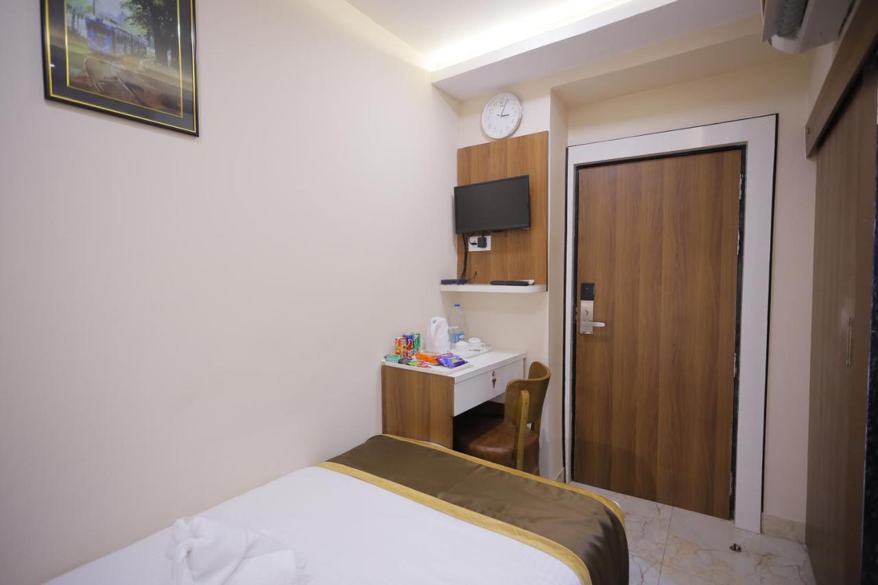 The Avenue Hotel Ballygunge Kalküta Dış mekan fotoğraf