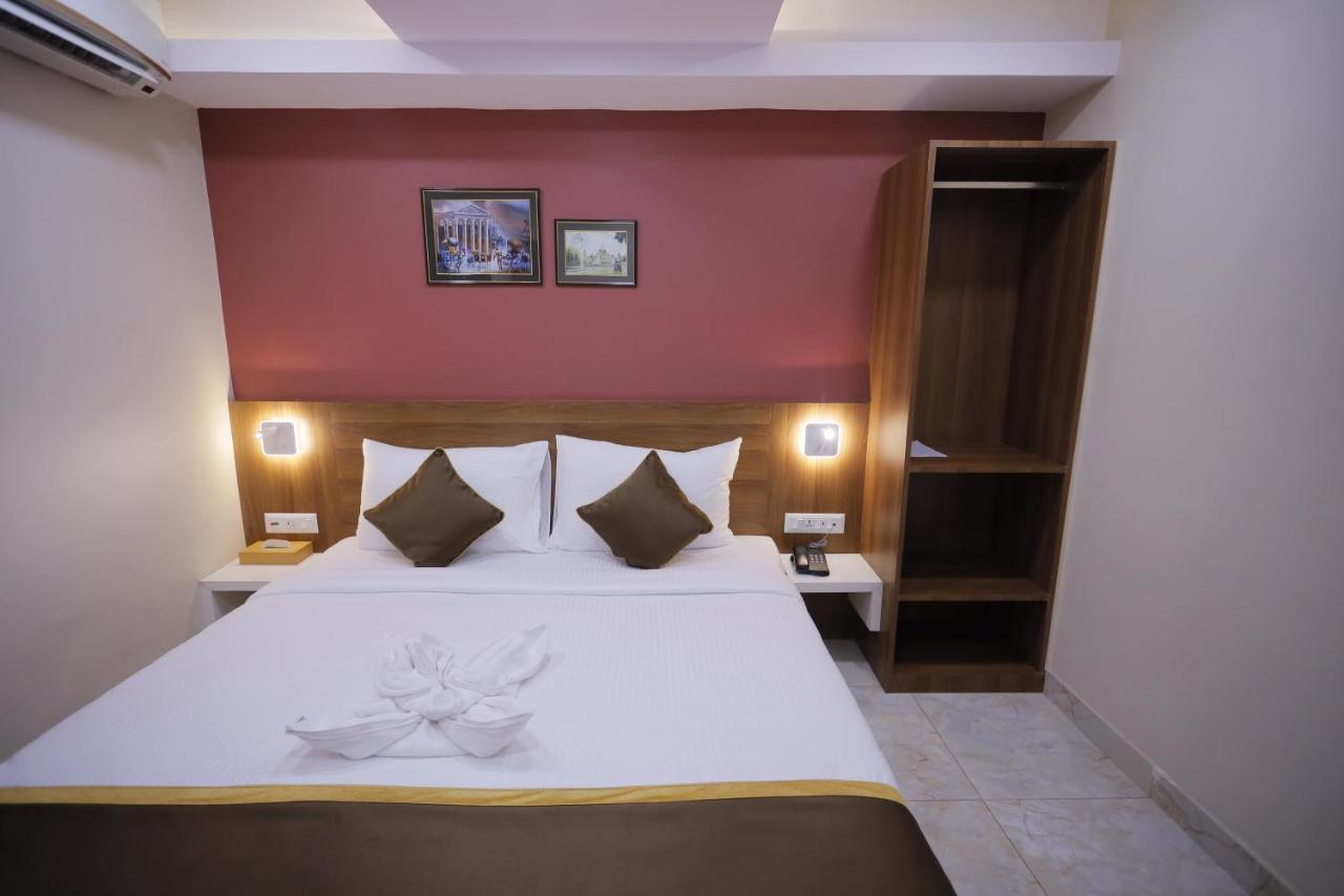 The Avenue Hotel Ballygunge Kalküta Dış mekan fotoğraf